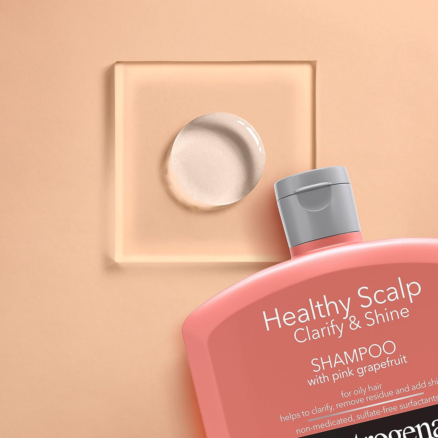 ne2.jpg Neutrogena Exfoliating Healthy Scalp Clarify & Shine Shampoo - Image 2
